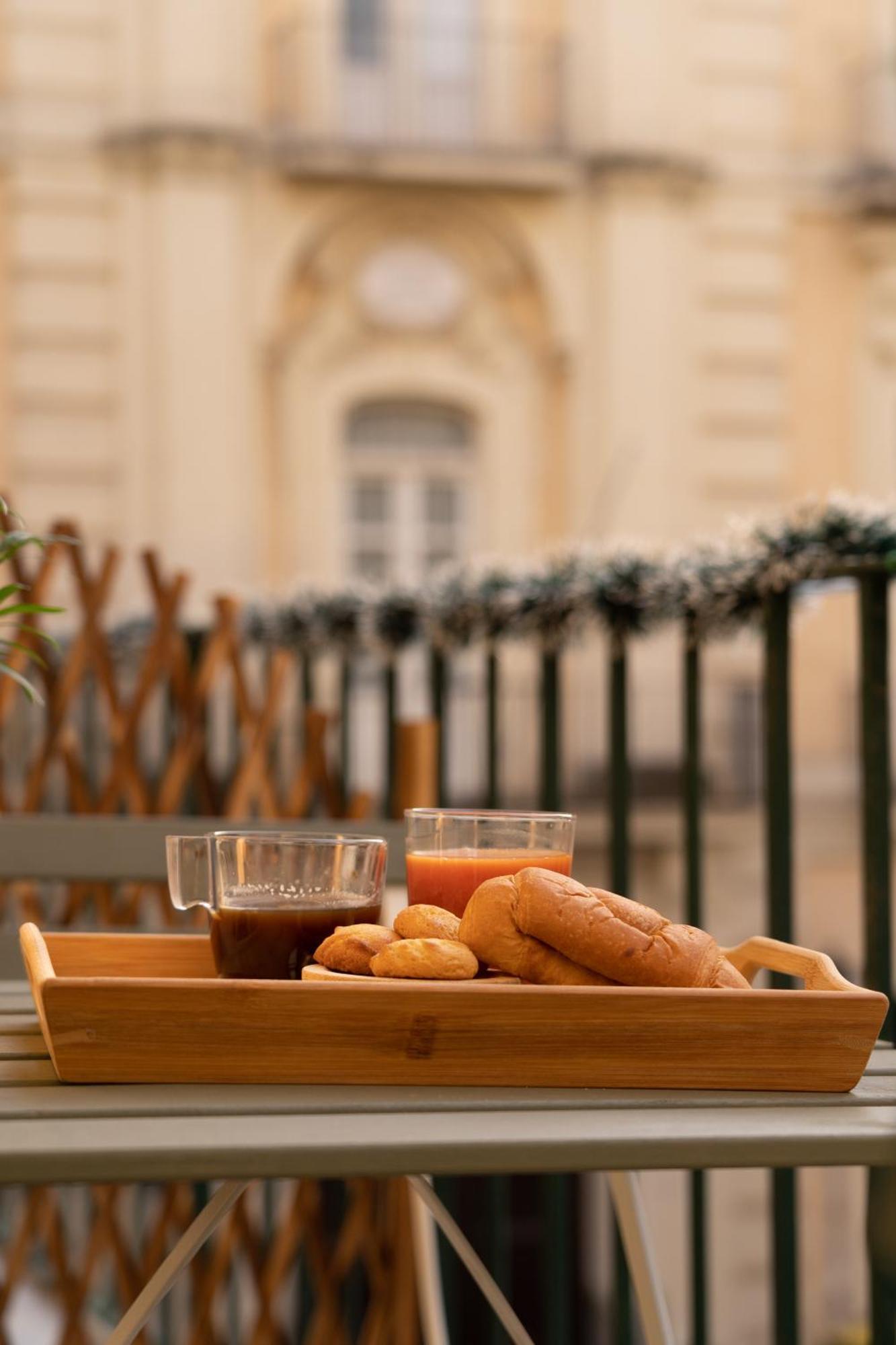 San Carlo Apartments B&B Caserta Luaran gambar